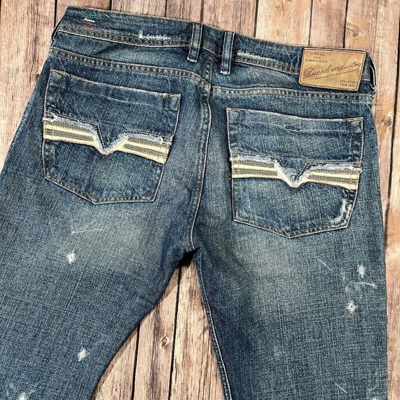 Diesel Zatiny Bootcut Jeans 32x31 Mens Blue Denim Distressed Pants Button Fly - Picture 4 of 12